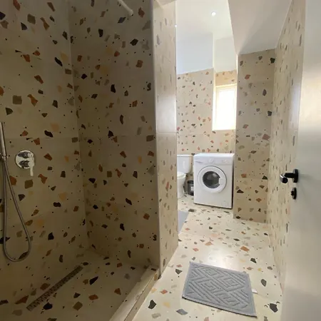 Jame's Apartment *