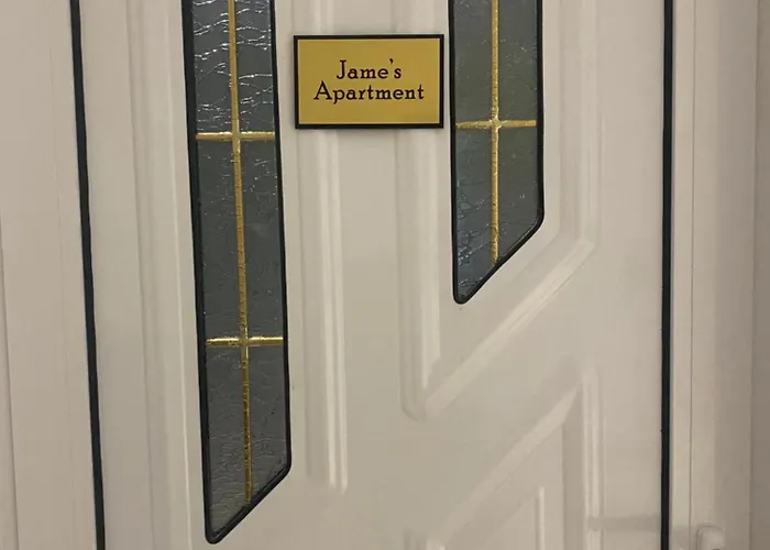 Jame's Apartment *